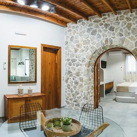 Aesthisis Sensational