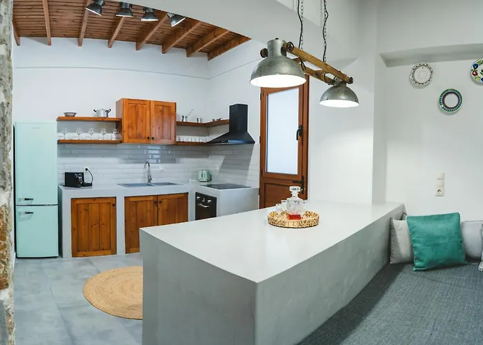 Aesthisis Sensational * Archangelos (Rhodes)